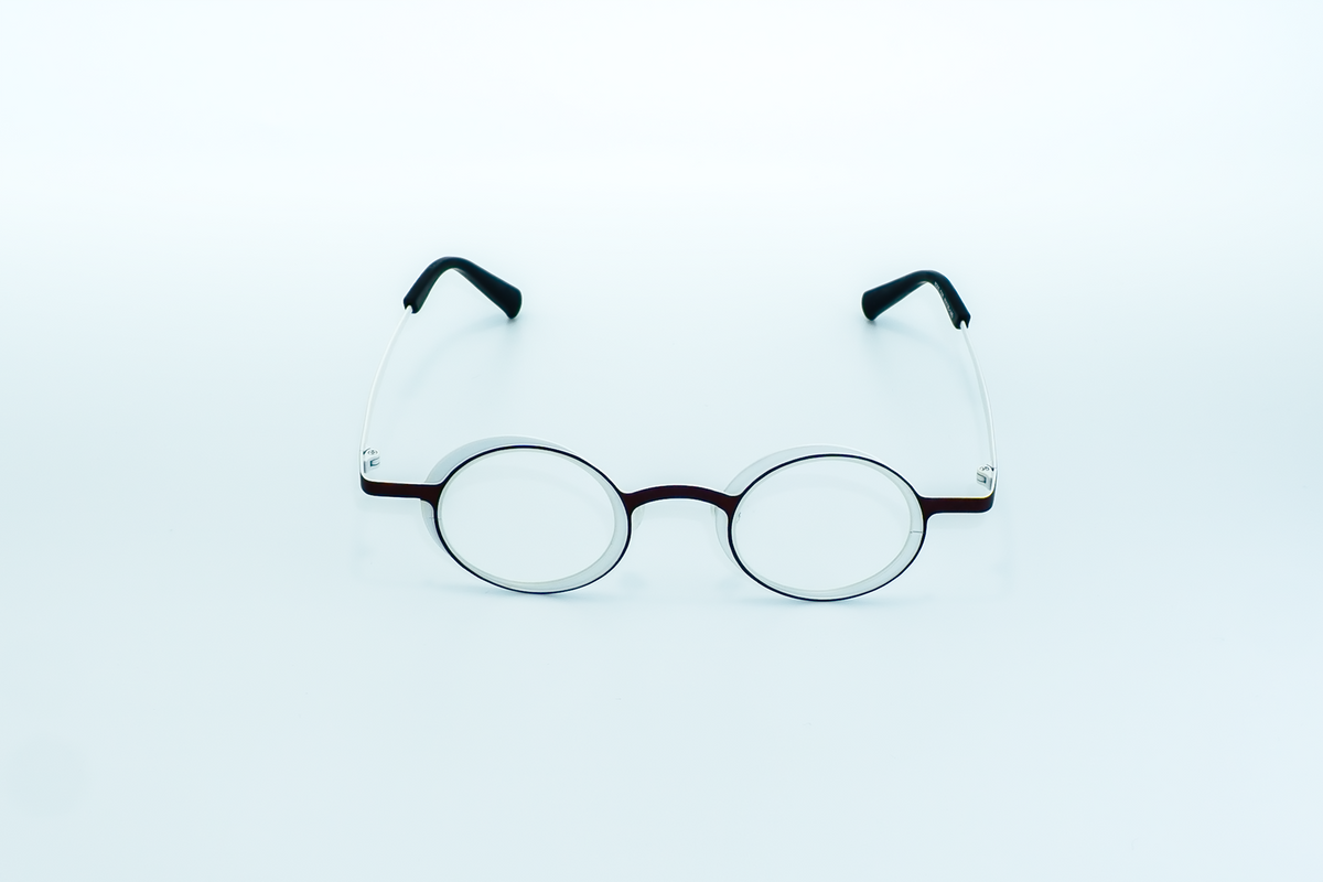 8½